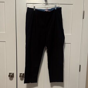 Elegant Black Women's Capris
